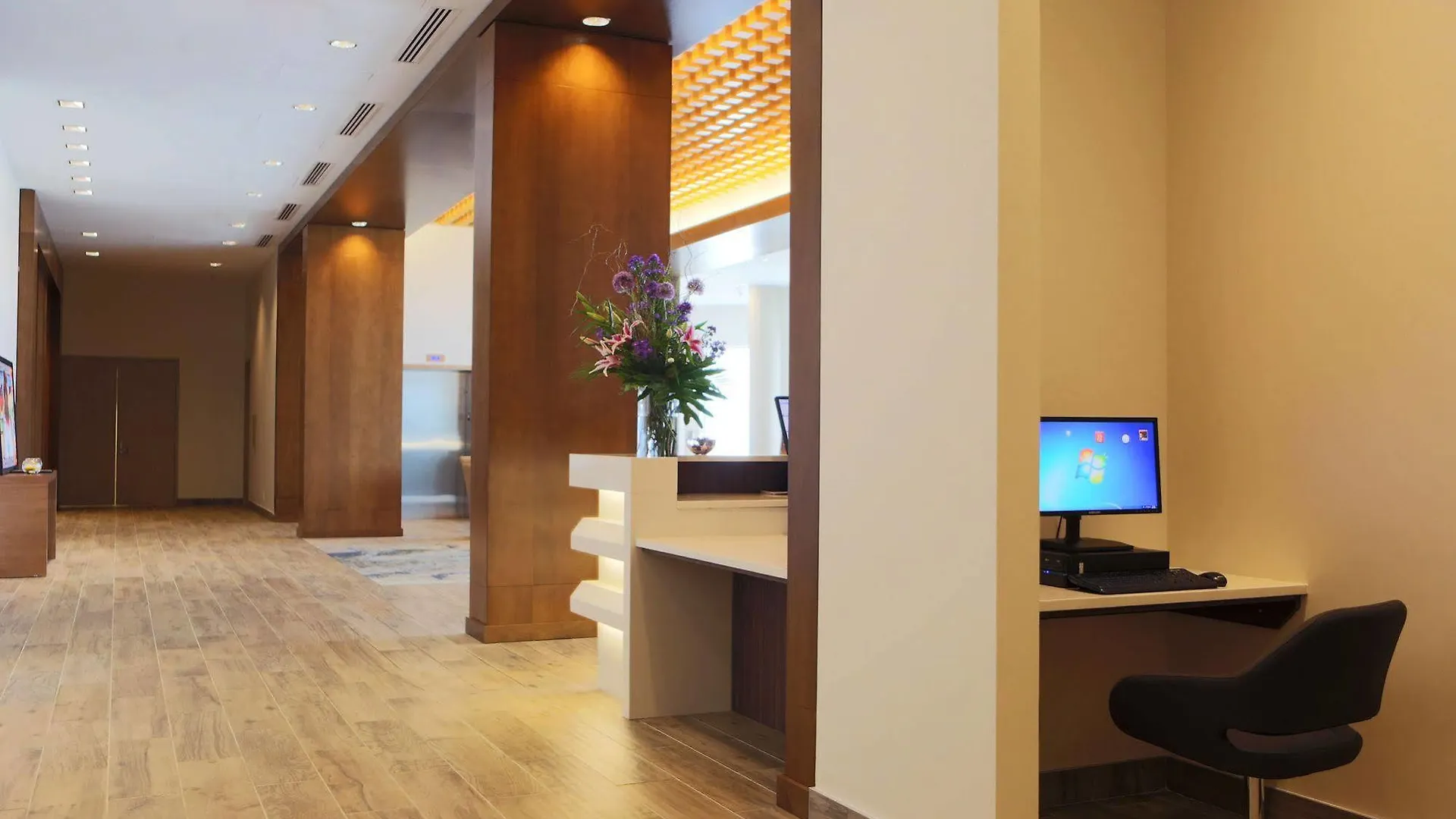 Grey Eagle Resort Калгари Канада