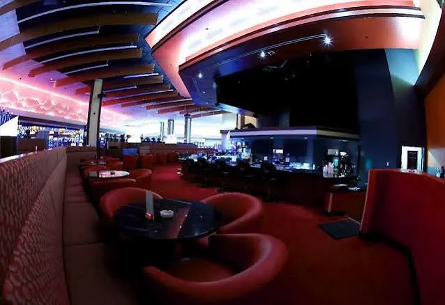 ****  Grey Eagle Resort Calgary Canada