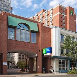 Отель Express Downtown By Ihg ***