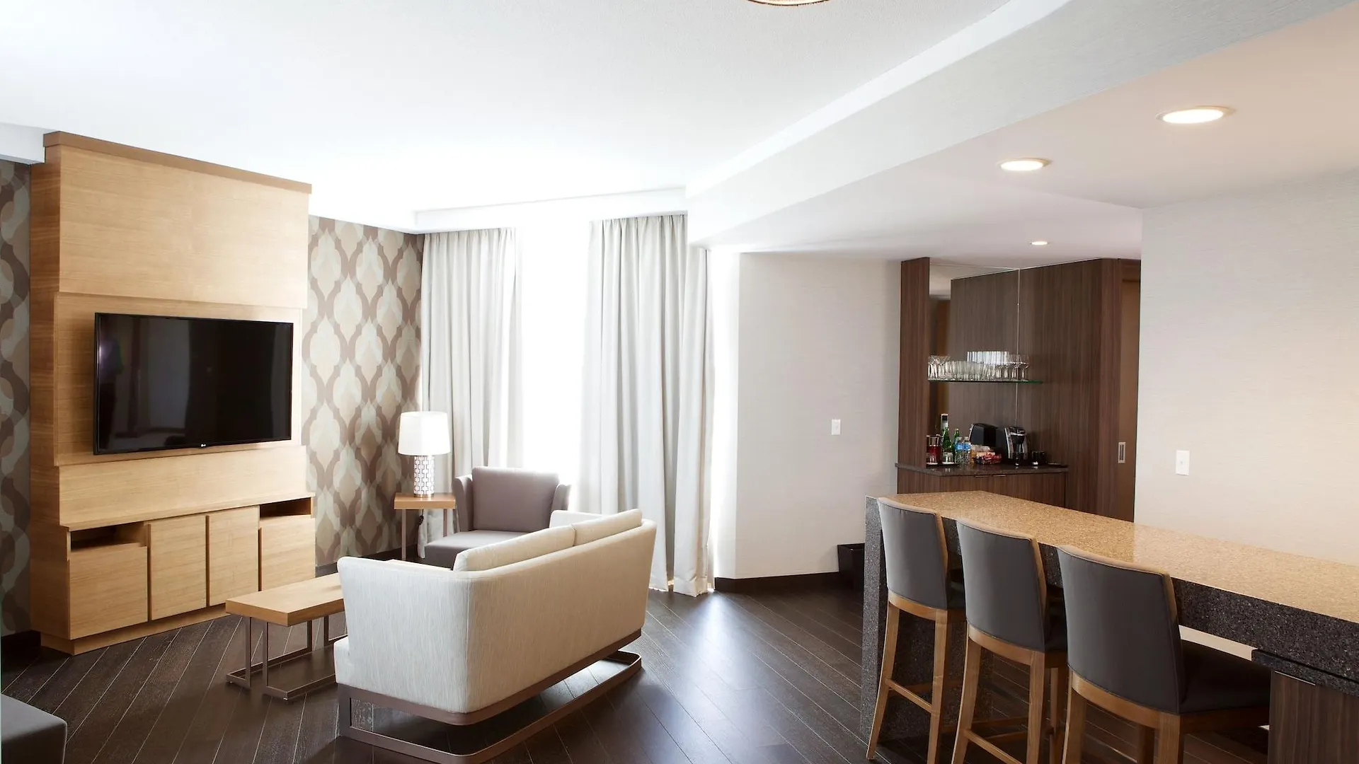 Grey Eagle Resort Κάλγκαρι